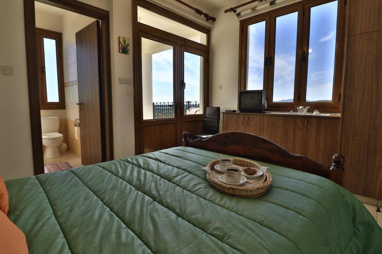 Samareitidos Light Cottage Anaphotia Exterior photo